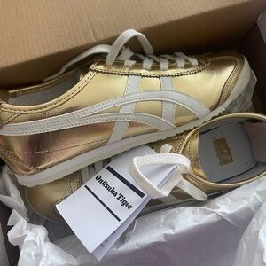 Gold onitsuka tiger